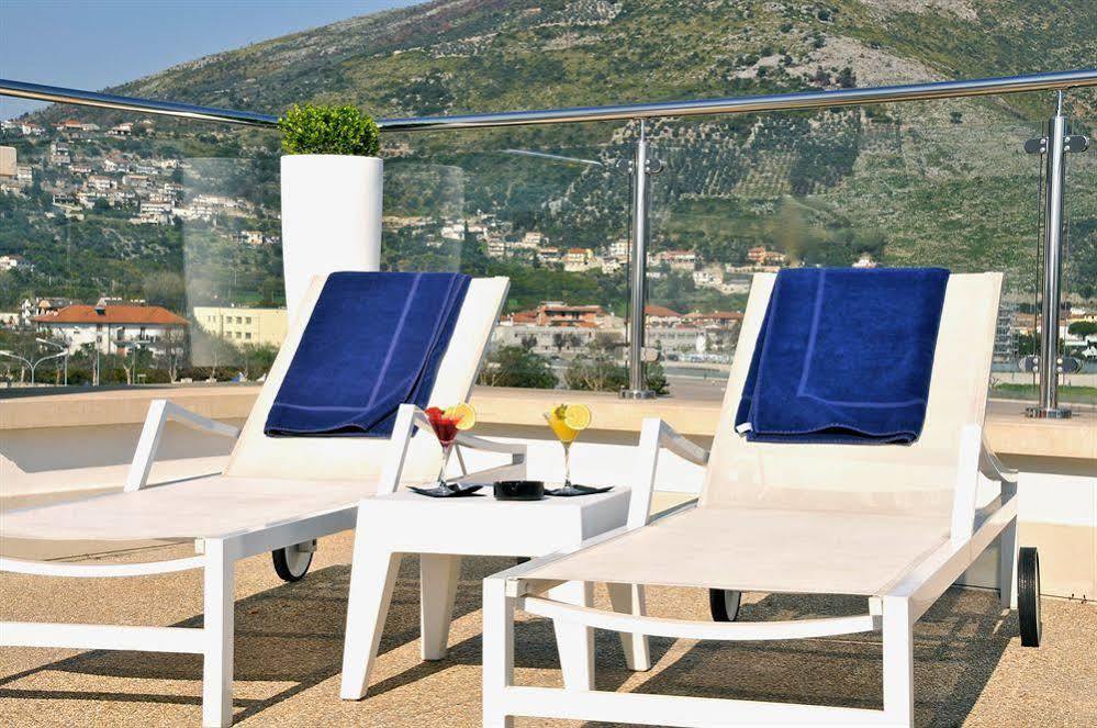 Hotel Del Conte Fondi Luaran gambar